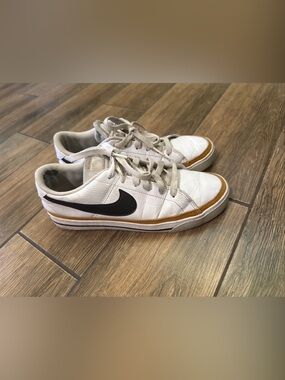 Nike Mens Court Legacy Next Nature DH3162-100 White Casual Shoes Sneakers Sz 7.5